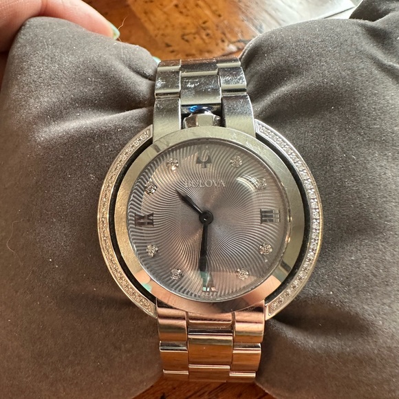 Bulova Women’s Watch Rubaiyat 96R219 - Picture 3 of 6